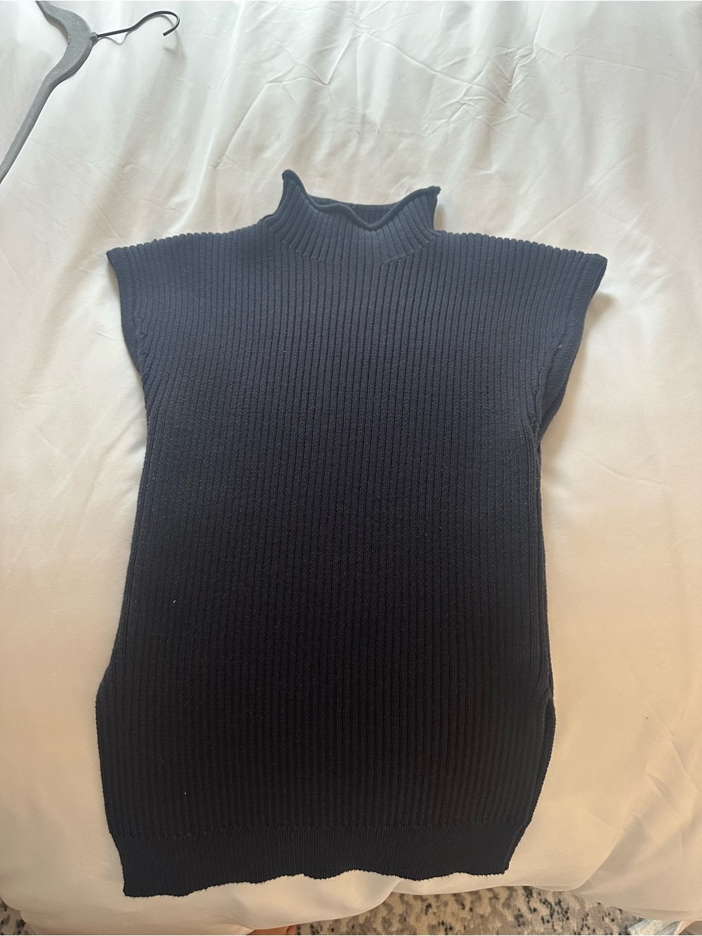 Zara Navy Ribbed Mock Neck Sleeveless Sweater